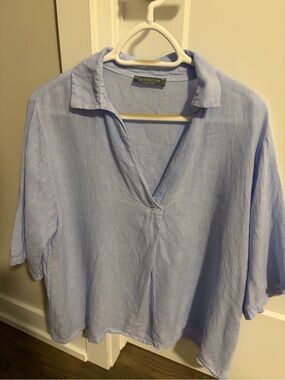 Pistache sky blue linen pullover top.